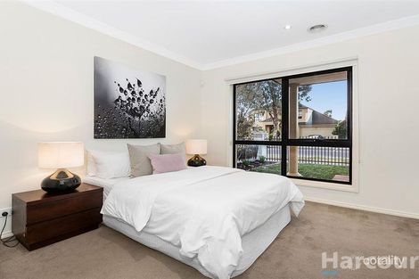 Property photo of 29 Vautier Place South Morang VIC 3752