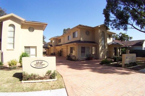 2/35-37 High St, Caringbah, NSW 2229
