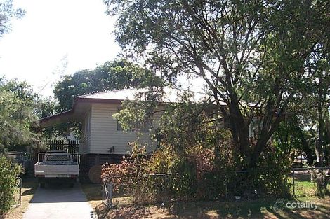 25 Dalton St, Clinton, QLD 4680