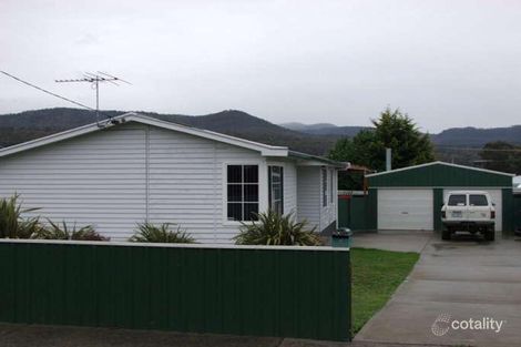 5 Walker Cres, New Norfolk, TAS 7140