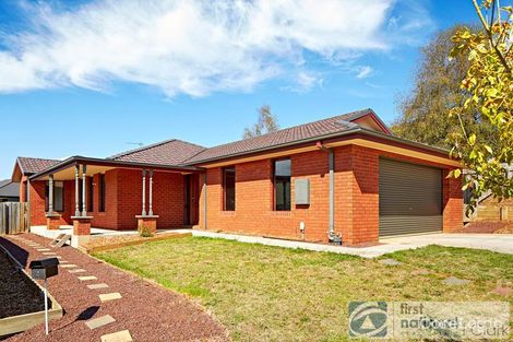 Property photo of 4 Oxley Place Warragul VIC 3820