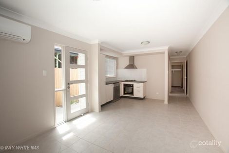 11 Greenpark Dr, Crestmead, QLD 4132