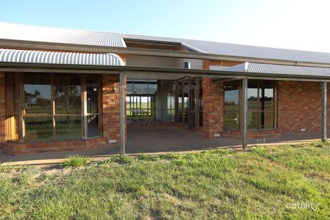 Property photo of 66 Murray Road Gisborne VIC 3437