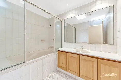 Property photo of 2 Coombs Place Mandurah WA 6210