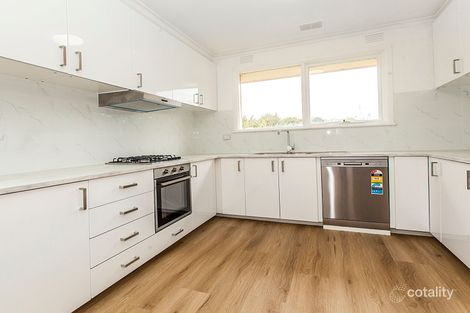 Property photo of 11 Bellerive Avenue Mount Waverley VIC 3149