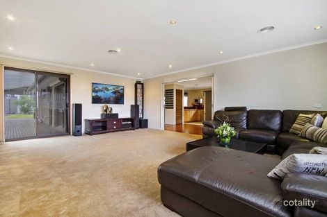 Property photo of 8 Ingot Road Diggers Rest VIC 3427