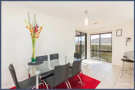 Property photo of 5 McDonnell Close Dunlop ACT 2615