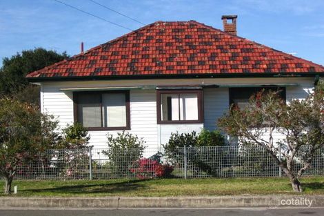 15 Gilbert St, Corrimal, NSW 2518