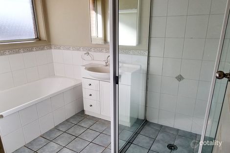 Property photo of 6 Bowditch Crescent Parkes NSW 2870