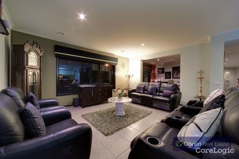 Property photo of 18 Sunline Way Lyndhurst VIC 3975