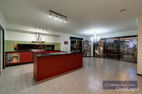 Property photo of 18 Sunline Way Lyndhurst VIC 3975