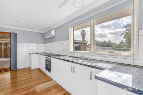 Property photo of 6 Brampton Close Craigieburn VIC 3064