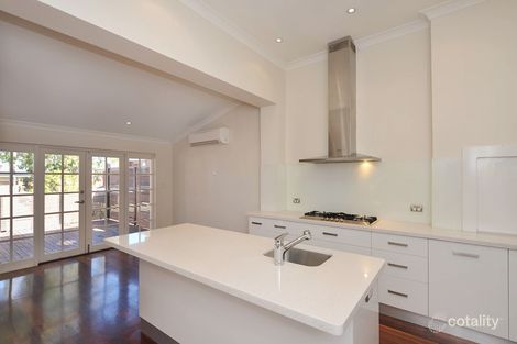 Property photo of 5 Robin Street Menora WA 6050