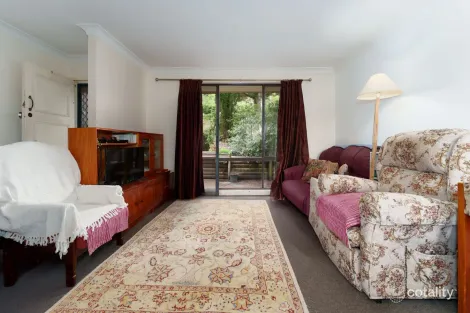 Property photo of 34 First Avenue Katoomba NSW 2780