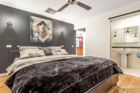 Property photo of 7 Iona Court Frankston VIC 3199