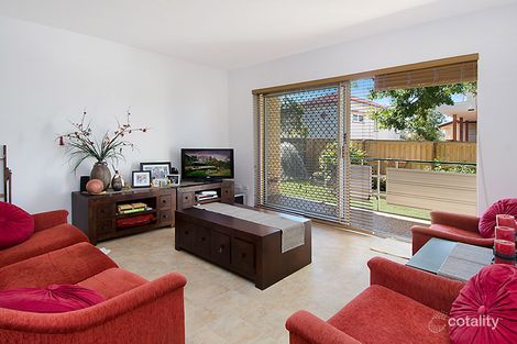 Property photo of 2/22 Leiper Street Stafford QLD 4053