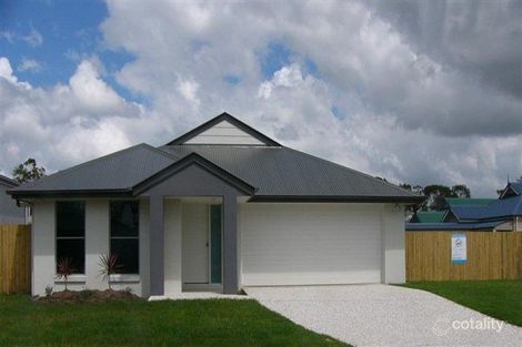 24 Coalstoun Crsg, Waterford, QLD 4133