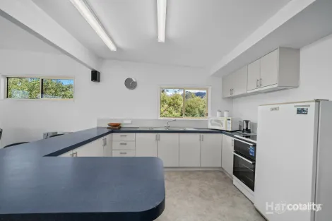 Property photo of 21 Penzance Road Eaglehawk Neck TAS 7179