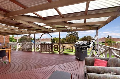 Property photo of 32 Hinrichsen Drive Hallam VIC 3803