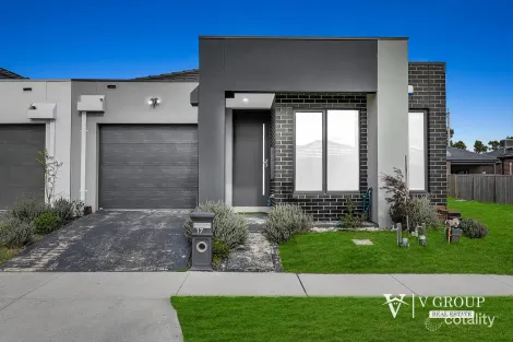 17 Railway Ave, Donnybrook, VIC 3064