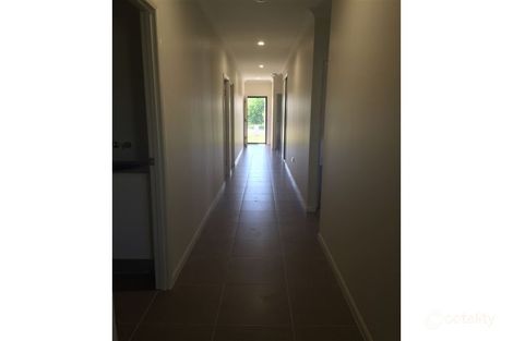 Property photo of 4 Wakeboard Circuit Kelso QLD 4815