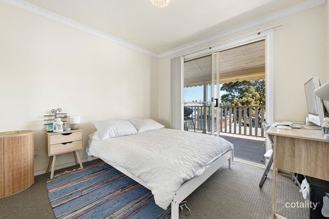 Property photo of 5 Roxburgh Street Stockton NSW 2295
