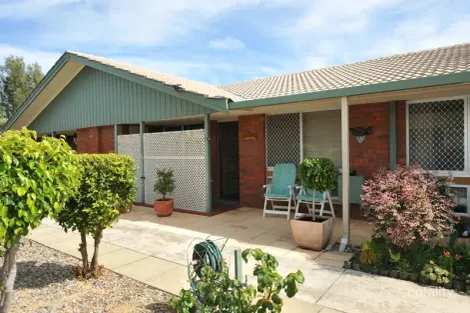 8/12 Hefron St, Rockingham, WA 6168
