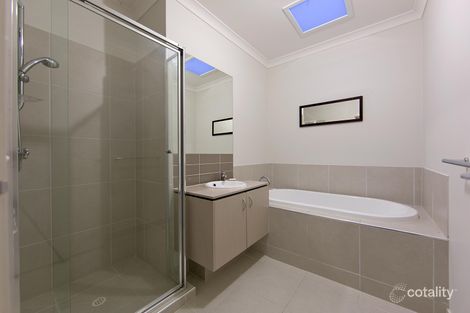 Property photo of 95 Heather Grove Clyde North VIC 3978