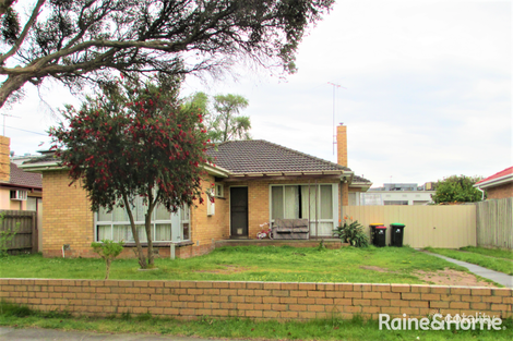 Property photo of 27 Gunther Avenue Springvale VIC 3171