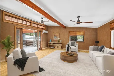 Property photo of 24 Grevillea Crescent Berkeley Vale NSW 2261