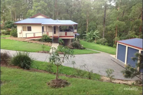 Property photo of 16 Waters Road Bonogin QLD 4213