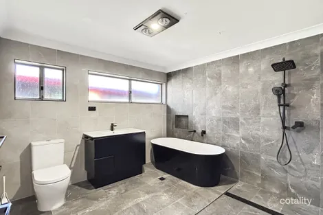 Property photo of 7 Davies Street Dubbo NSW 2830