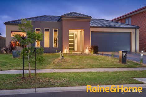 17 Gregson Gr, Lyndhurst, VIC 3975
