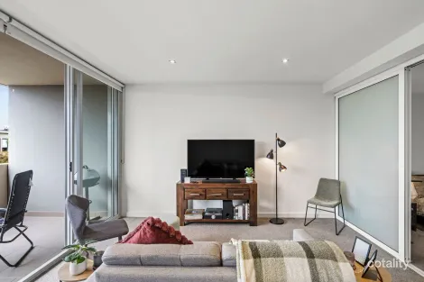 Property photo of 32/17 Eucalyptus Drive Maidstone VIC 3012