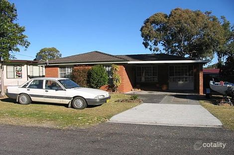 11 Seventh Ave, Toukley, NSW 2263