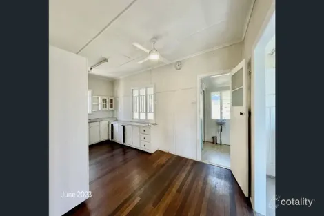 Property photo of 30 Latham Street Chermside QLD 4032