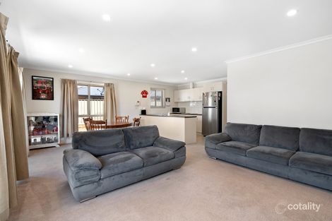 Property photo of 16 Hamra Drive Smithfield SA 5114
