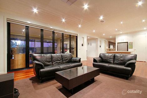 Property photo of 38 Queens Parade Hillside VIC 3037