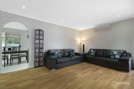 Property photo of 4 Long Place Avondale NSW 2530