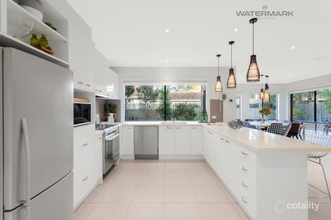 Property photo of 2 Bambra Road Caulfield North VIC 3161