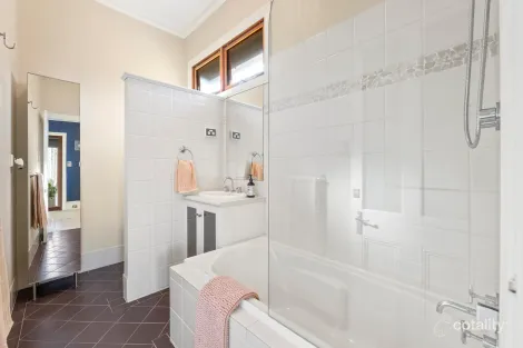 Property photo of 18 Wilson Street Queenstown SA 5014
