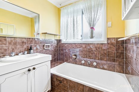Property photo of 9 Neal Place Minto NSW 2566