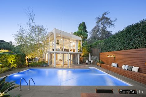 Property photo of 30 Yarravale Road Kew VIC 3101