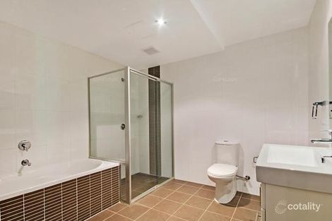 Property photo of 23/12-18 Sherwin Avenue Castle Hill NSW 2154