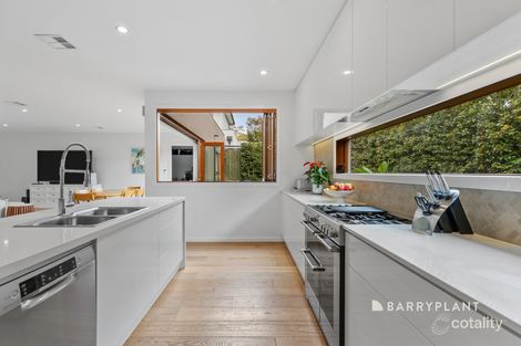 Property photo of 67B Lyall Road Berwick VIC 3806