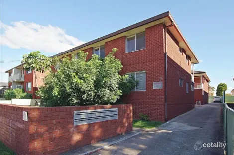 2/71 Dudley St, Punchbowl, NSW 2196