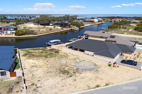 Property photo of 7 Batavia Quays South Yunderup WA 6208