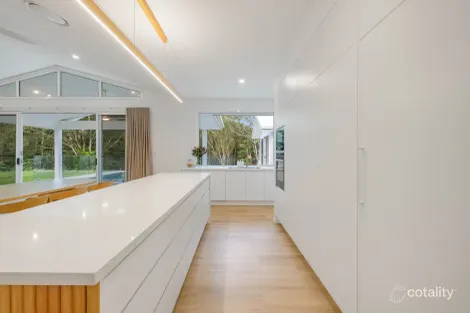 Property photo of 4 Eric Court Mooloolah Valley QLD 4553