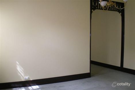 Property photo of 9 The Crescent Ascot Vale VIC 3032