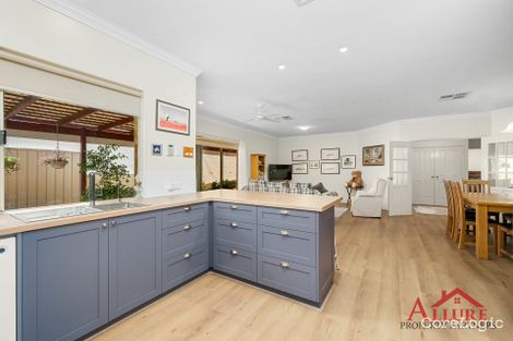 Property photo of 115 Huxtable Terrace Baldivis WA 6171